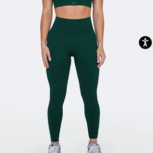 SET ACTIVE “MOJITO” LEGGINGS 🤍